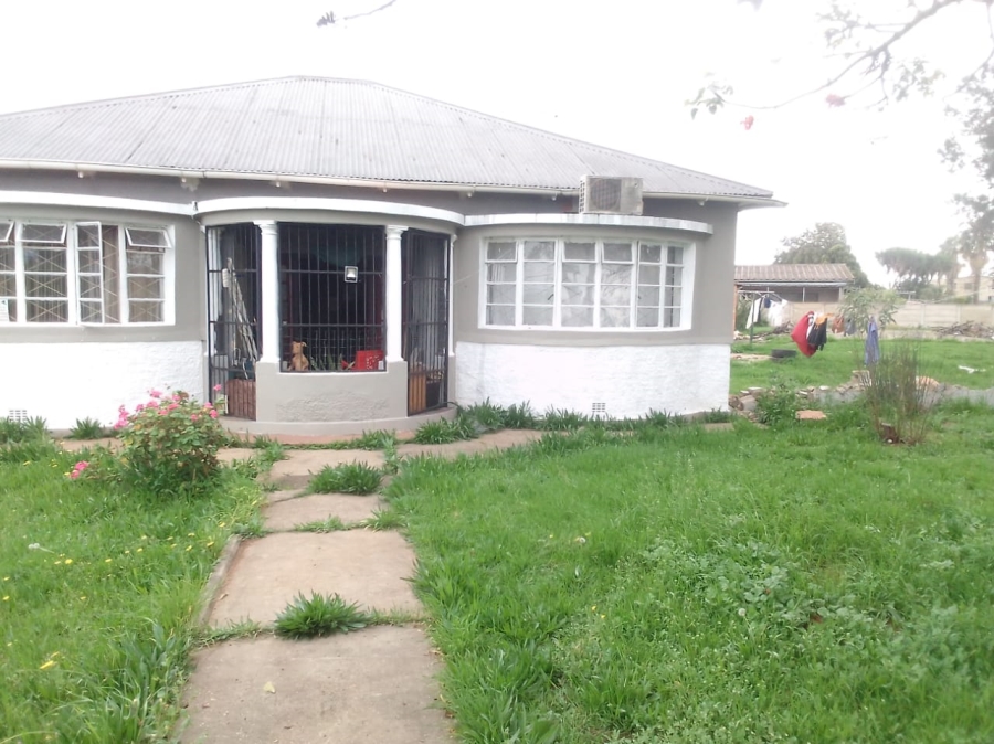 3 Bedroom Property for Sale in Campher Park Eastern Cape